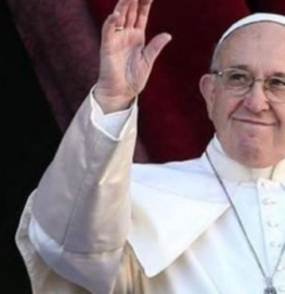 Imagem do Papa Francisco, incluída no artigo sobre Mensagem do Papa Francisco para o Dia Mundial do Migrante e do Refugiado.