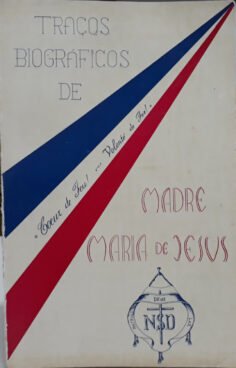 Foto do livro “Traços Biográficos de Madre Maria de Jesus” de autoria de Irmã Maria Genoveva.